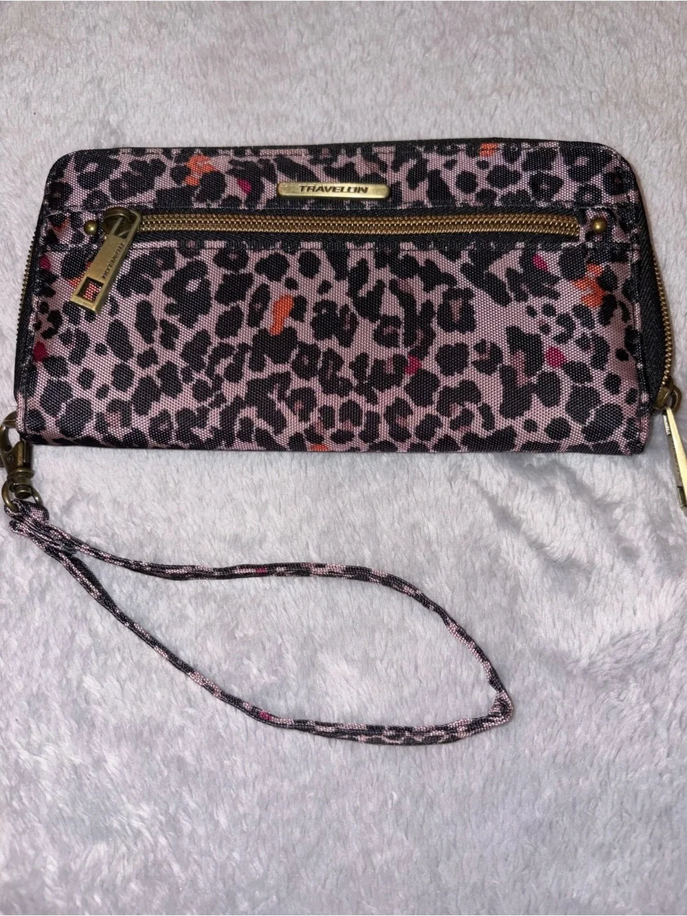 Travelon Animal print wallet BRAND, NEW, NO TAGS